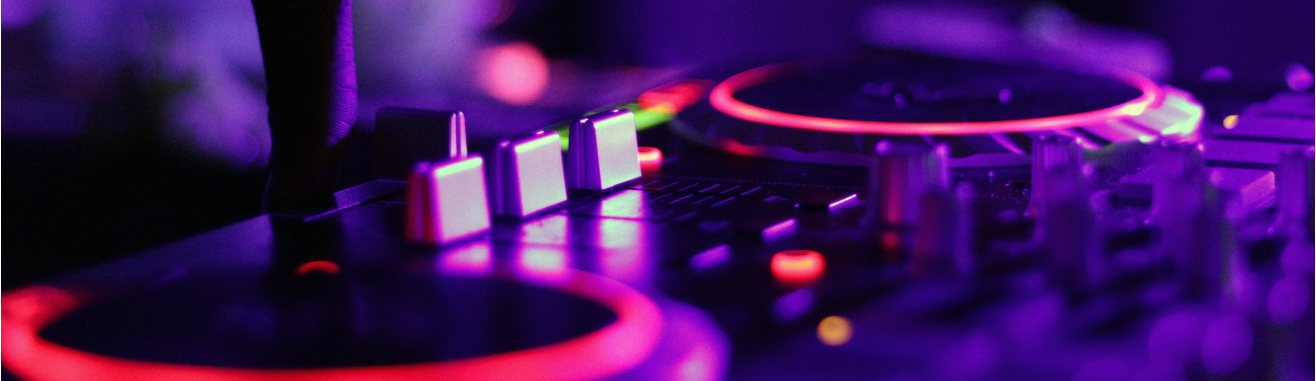 DJ Table